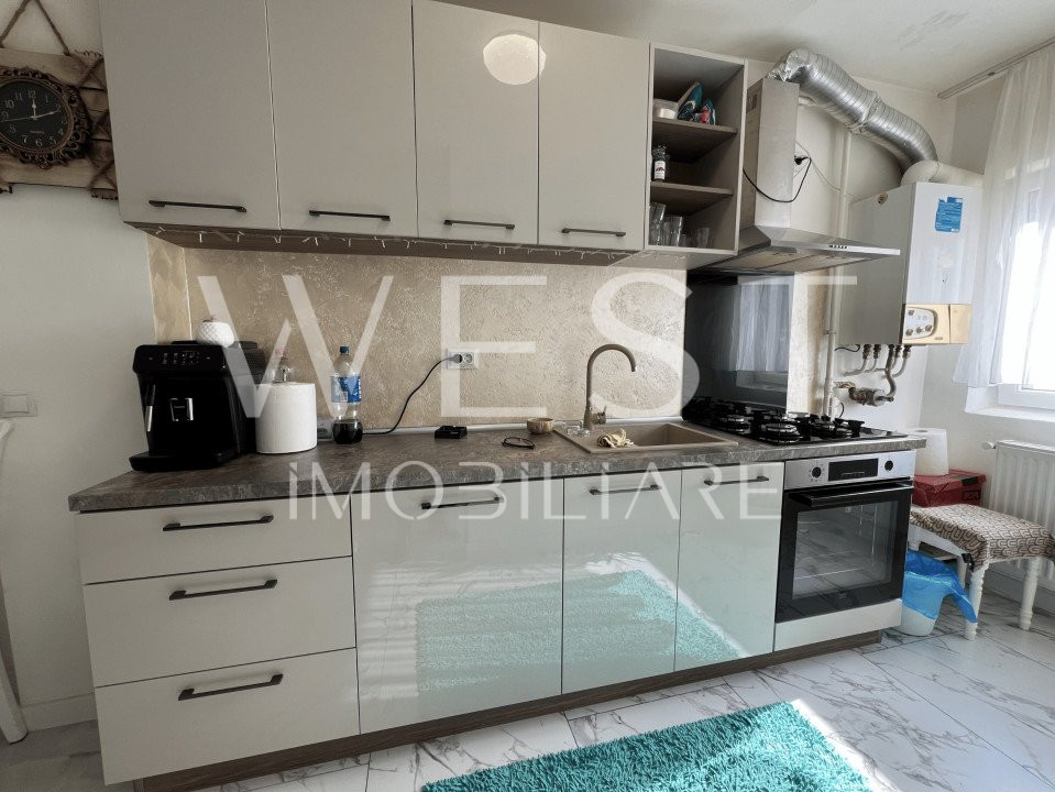 Apartament 2 cam. | 41mp | str. Eroilor | Mobilat calitativ | Parcare