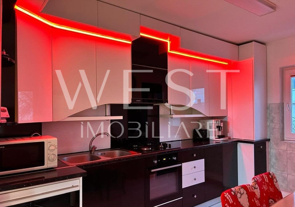 Apartament decomandat 4 camere|Etaj intermediar|Boxa|Expo Transilvania