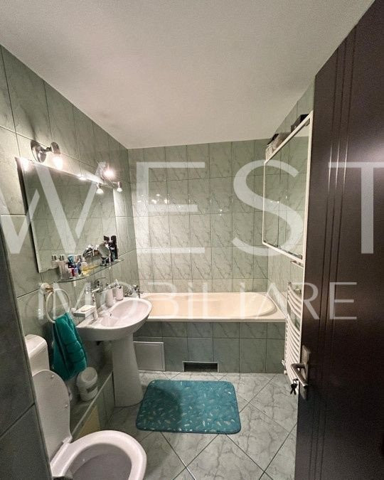 Apartament decomandat 4 camere|Etaj intermediar|Boxa|Expo Transilvania