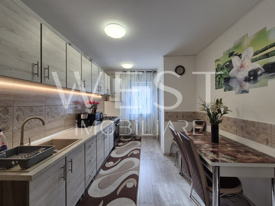 Apartament decomandat 3 camere-la cheie! Etaj intermediar! Zona Expo !