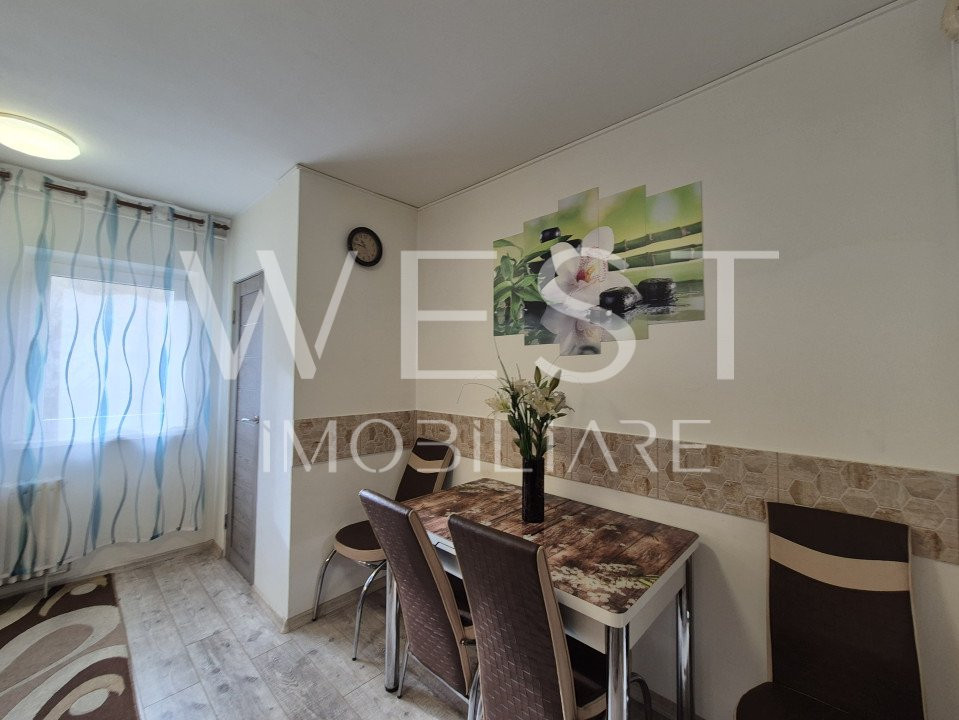 Apartament decomandat 3 camere-la cheie! Etaj intermediar! Zona Expo !