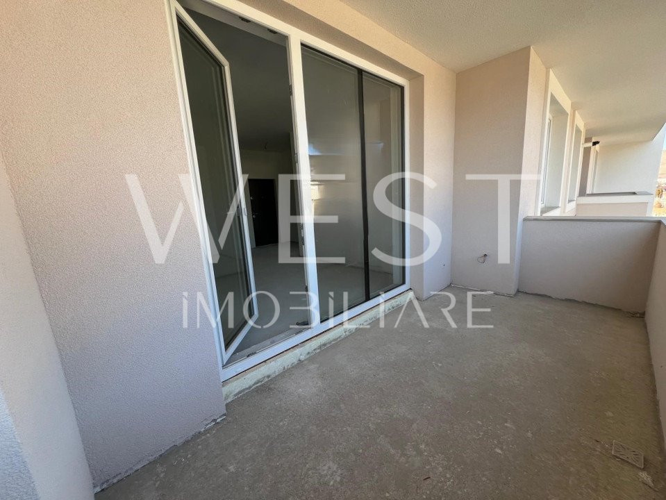 Apartament semi-finisat 3 camere | 51mp+8mp | Zona Cetatii | Parcare
