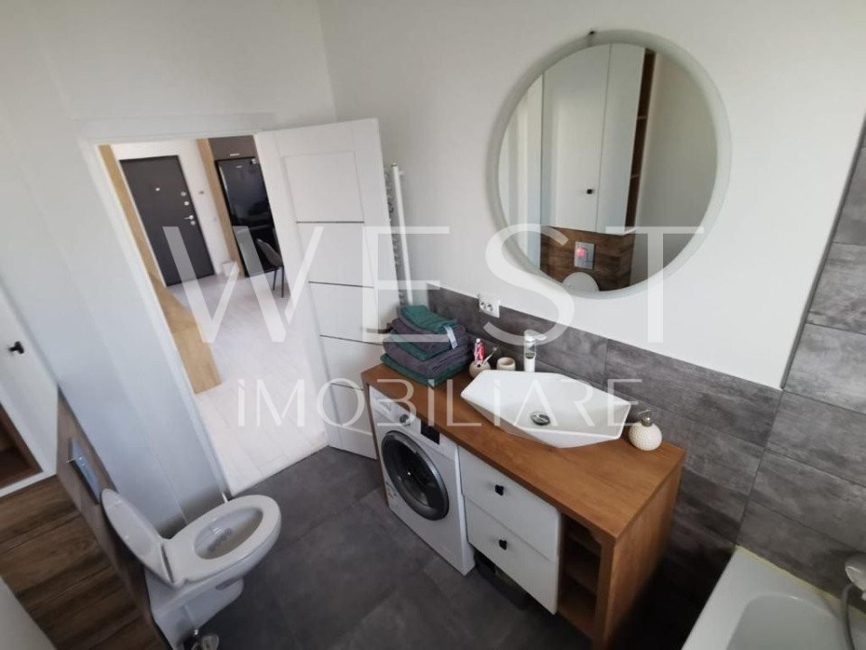 Apartament 3 camere | 62(utili)+5+50mp | Zona Florilor | 2 Parcari