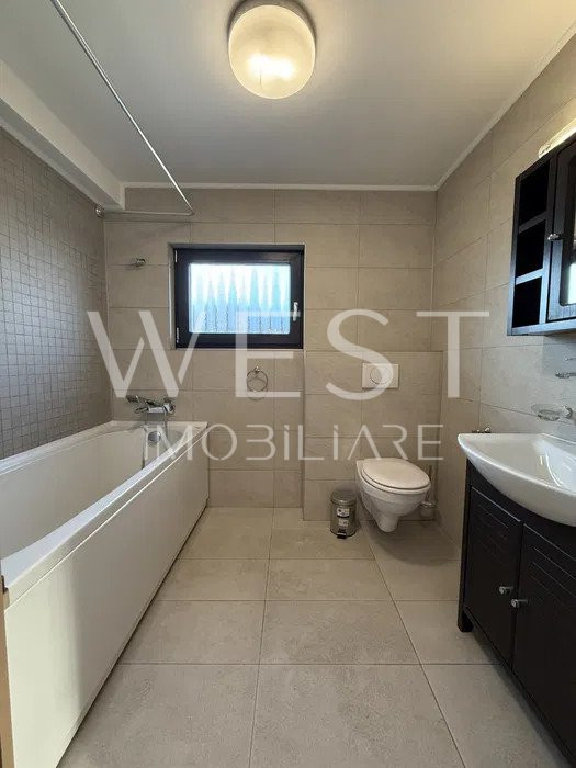 Duplex cu 4 camere | 110mp + 140 gradina | zona Europa | 2 Parcari 