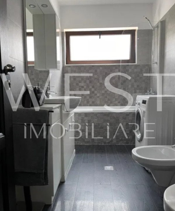 Apartament 3 camere,59mp|Parcare|Strada Subcetate/Parc Poligon