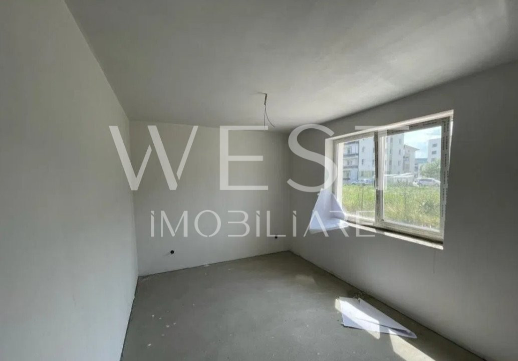 Apartament 3 camere, semifinisat! Parcare! Boxa Proprie! Str. Cetatii!