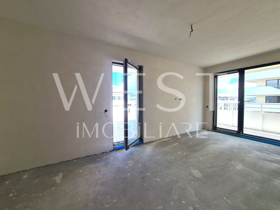 Penthouse 3 cam/ 70mp/ Cu terasa spectaculoasa, 75mp/ str. Eroilor!